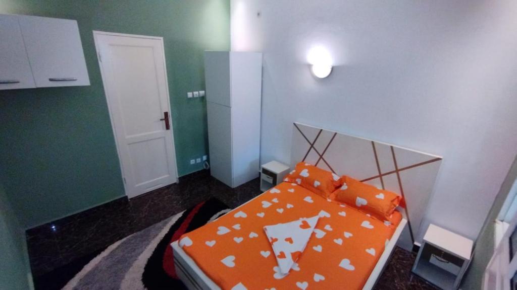 EBS Appart, Motsouémbé