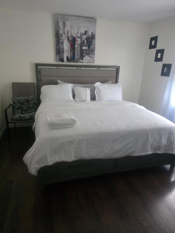 Damian palace, Brantford