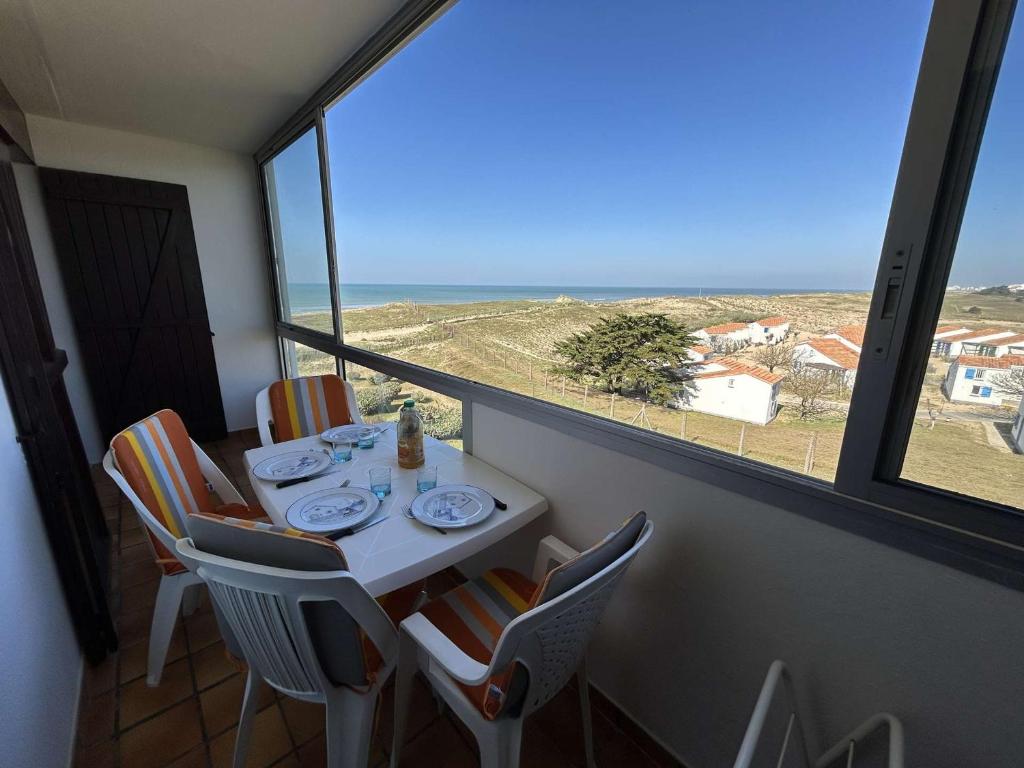 Appartement moderne 3 pièces, vue mer, parking privé, 5 couchages - FR-1-224C-348 - 1