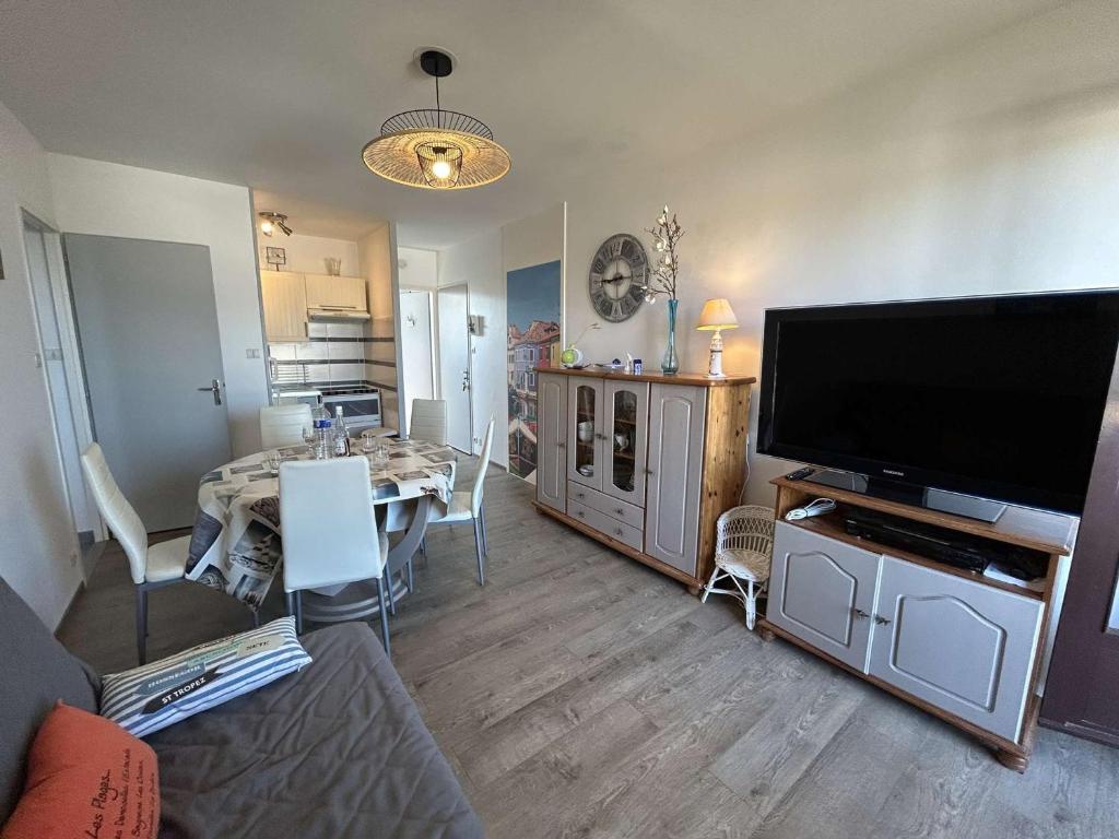 Appartement moderne 3 pièces, vue mer, parking privé, 5 couchages - FR-1-224C-348 - 5