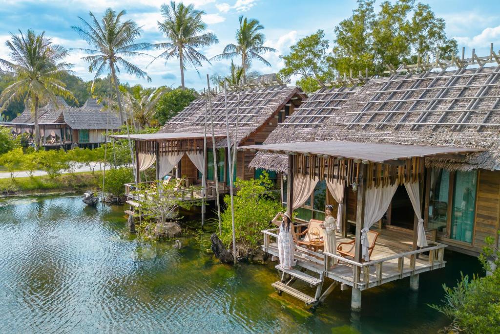 Surrounding environment