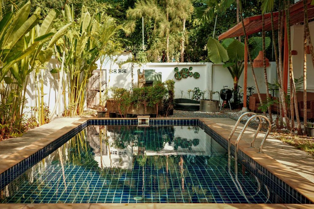 Beachfront pool villa, Kamala Beach