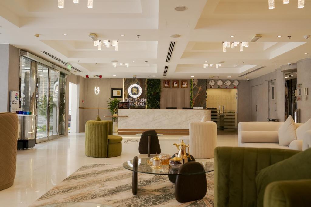 Royal Grand Suite Hotel