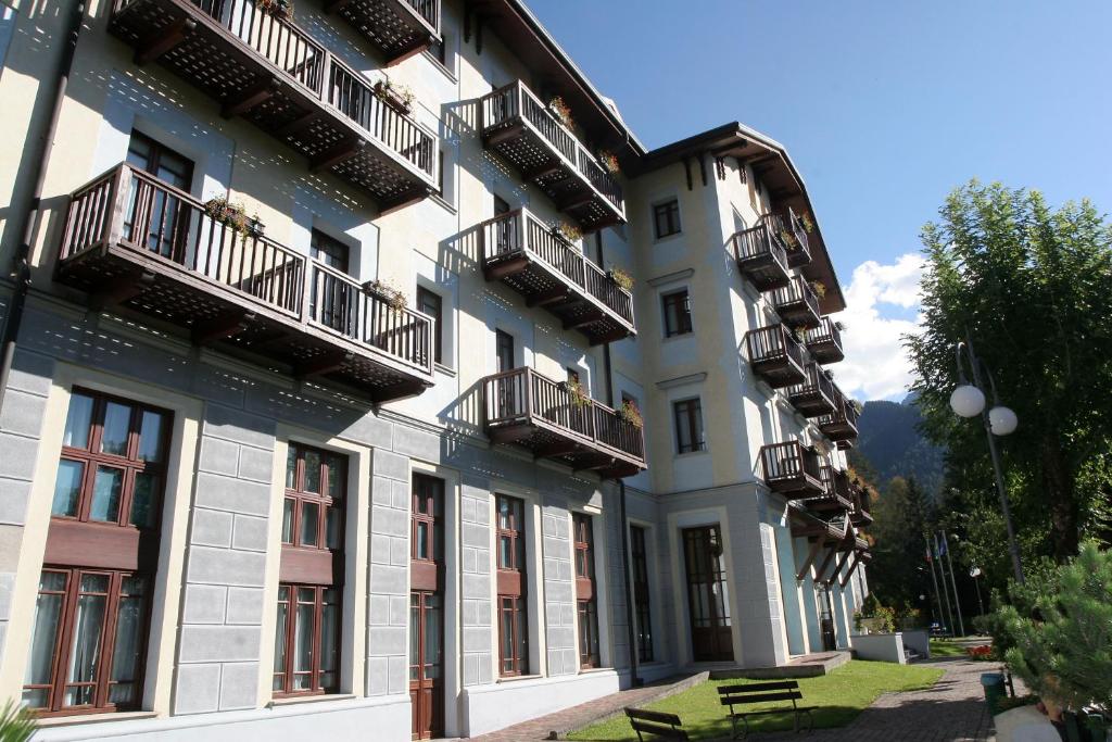 Palace Pontedilegno - 2