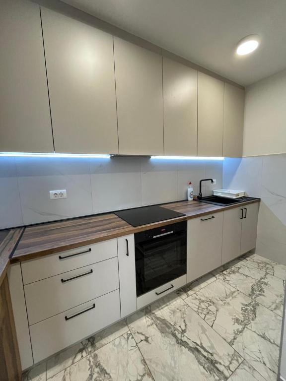 Lux Apartment Rose 2 Avenue 75m2 - 2