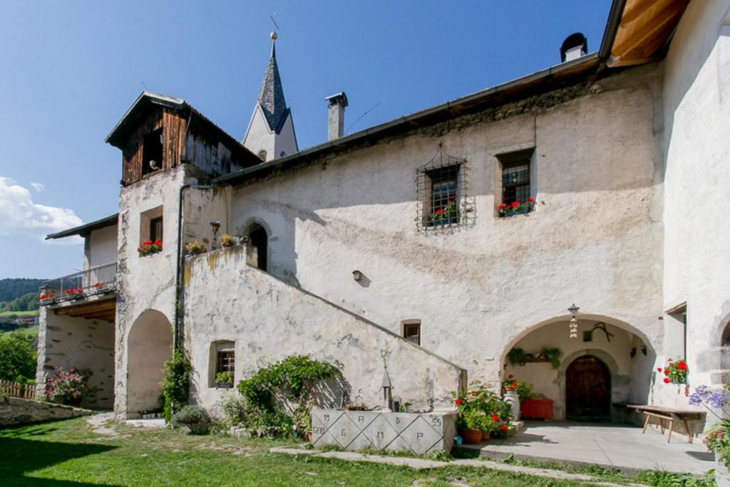 Schloss Gravetsch, Villandro