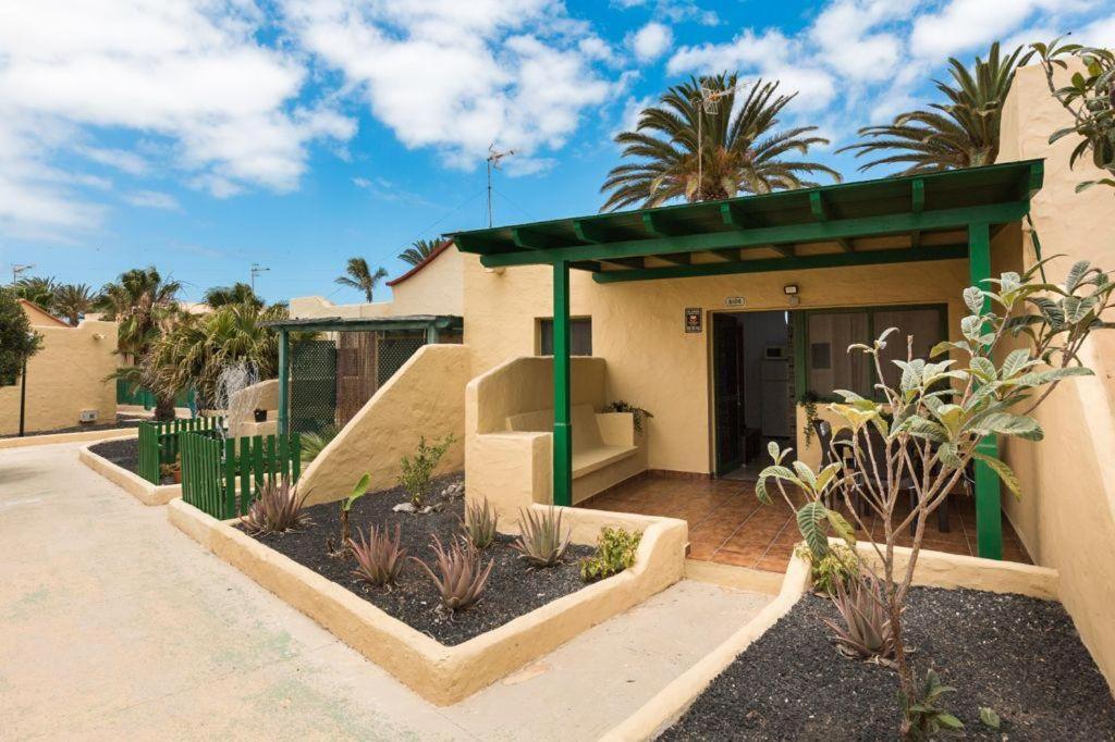 Cozy Bungalow in Costa Calma - 2