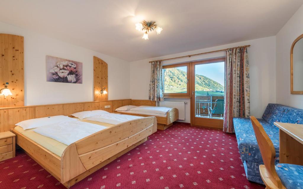 Hotel Kaserhof - 4
