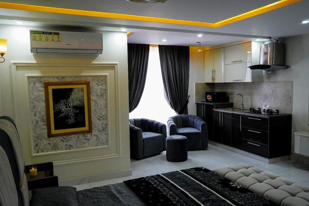 Studio apartment on daily basis, Lahore