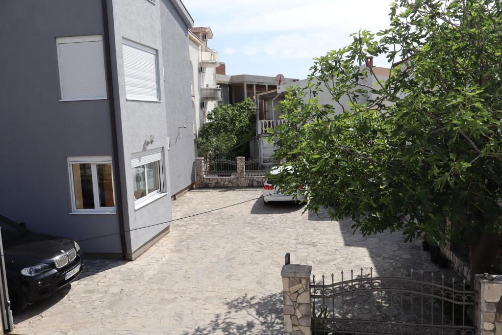 Apartmani MULIC Sutomore - 3