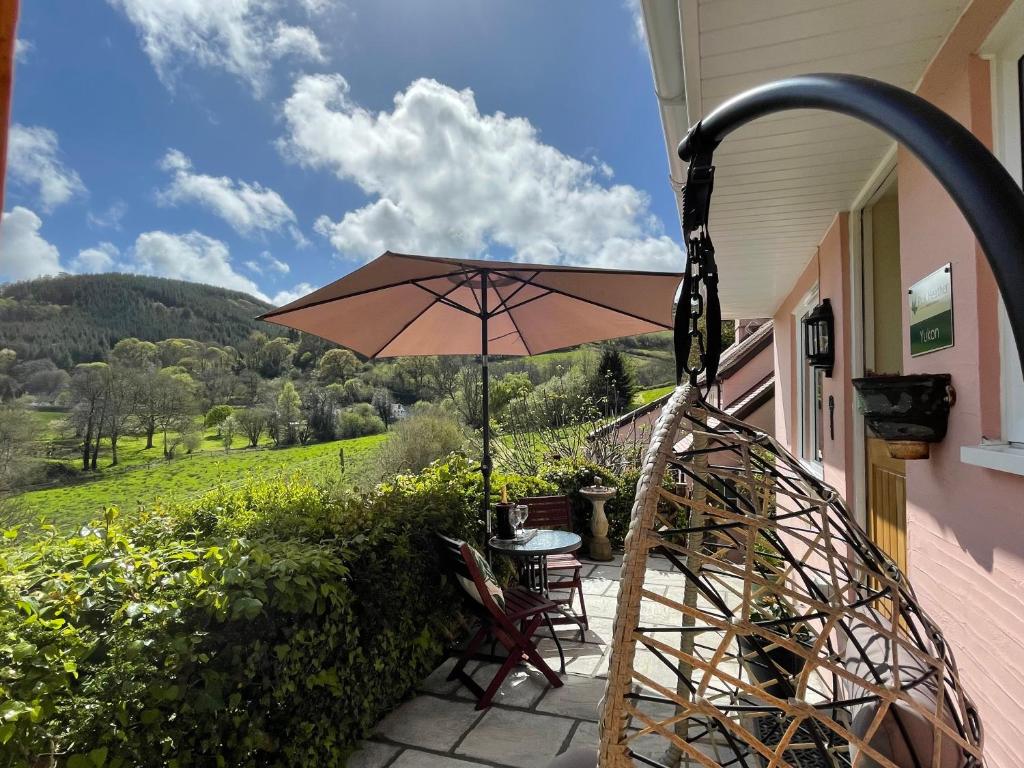 Yukon Cottage at Pink Heather - Stunning North Devon Escape, Berrynarbor