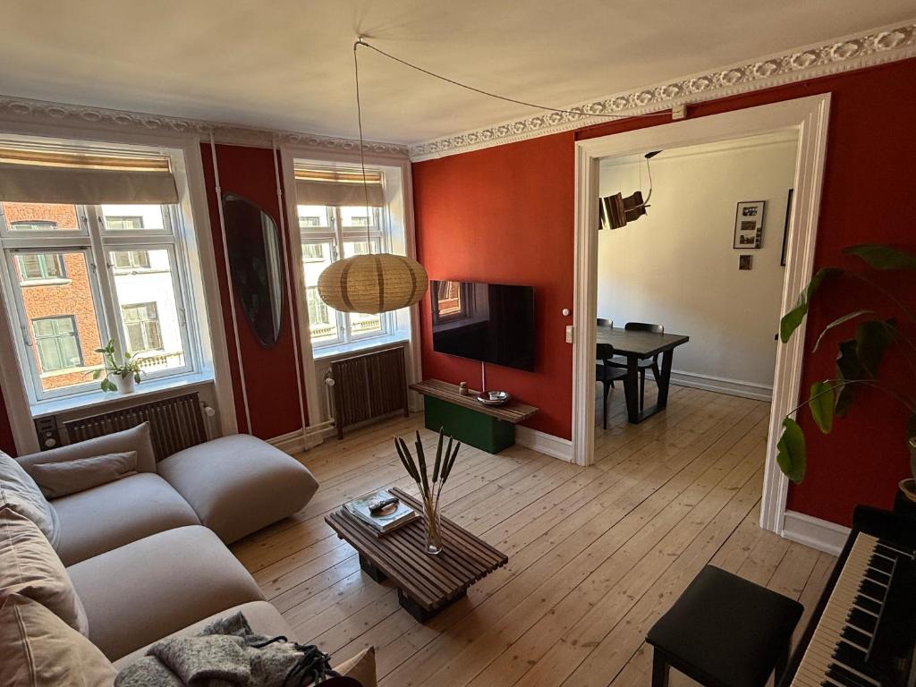 Lejlighed indre København tæt ved Hovedbanegården., Kodaň