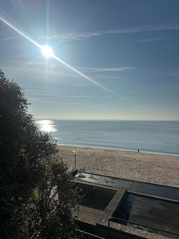 Coastal Retreat, Parkstone