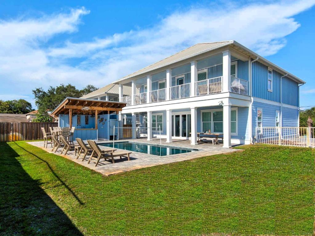 Starboard Side by Newman-Dailey, Destin