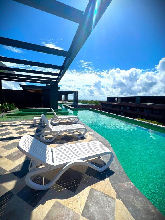 Toes In the Sand - High Speed WIFI Bike to Beach, Tulum