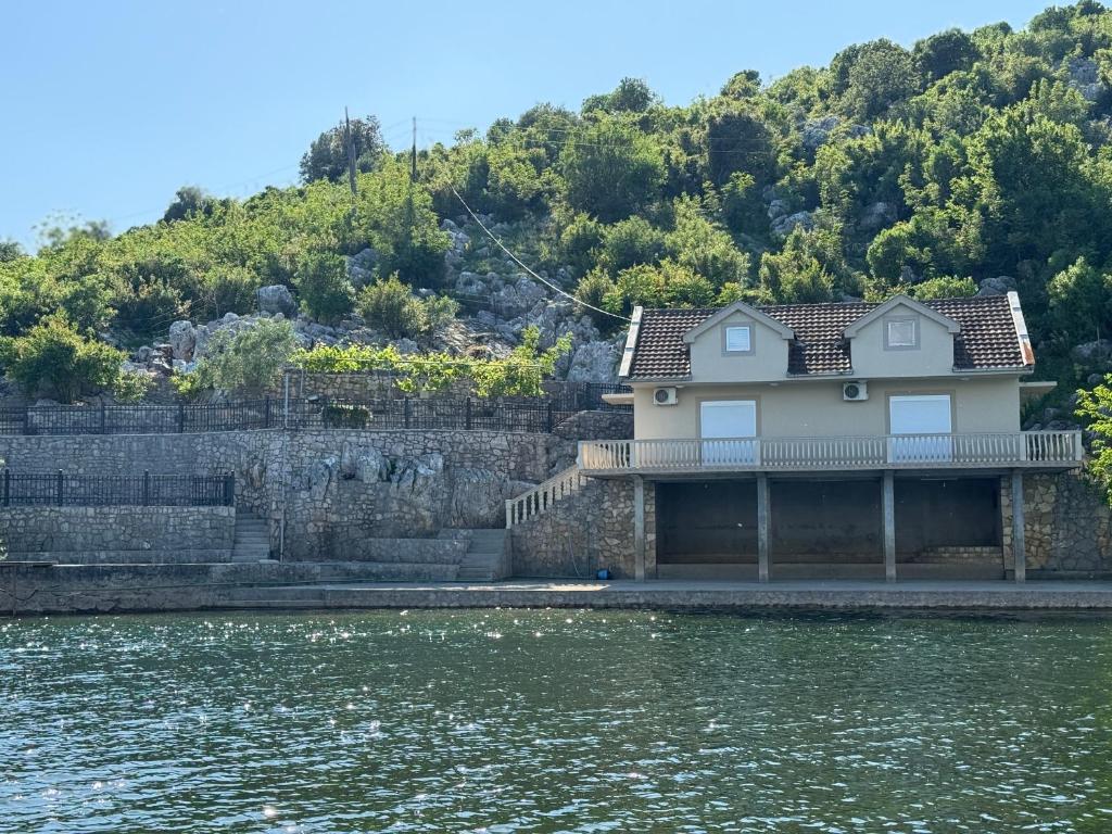 Lake Skadar Paradise - 5