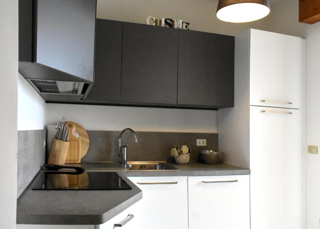 100m dal Mare Casa Vacanze per 8 a Riccione - 4