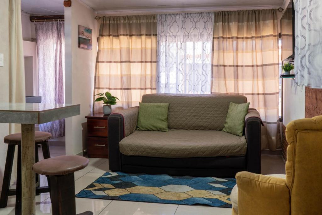 Nice private apartment studio to discover CR, Alajuela