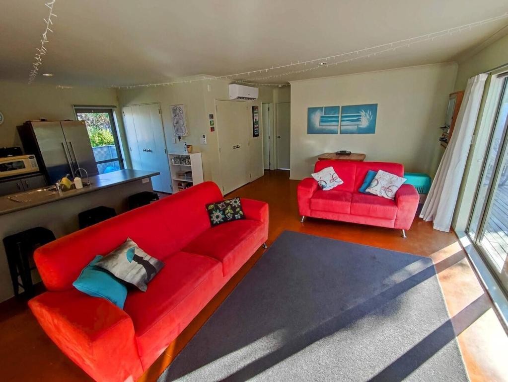 Relax away on Quail Way, Mangawhai