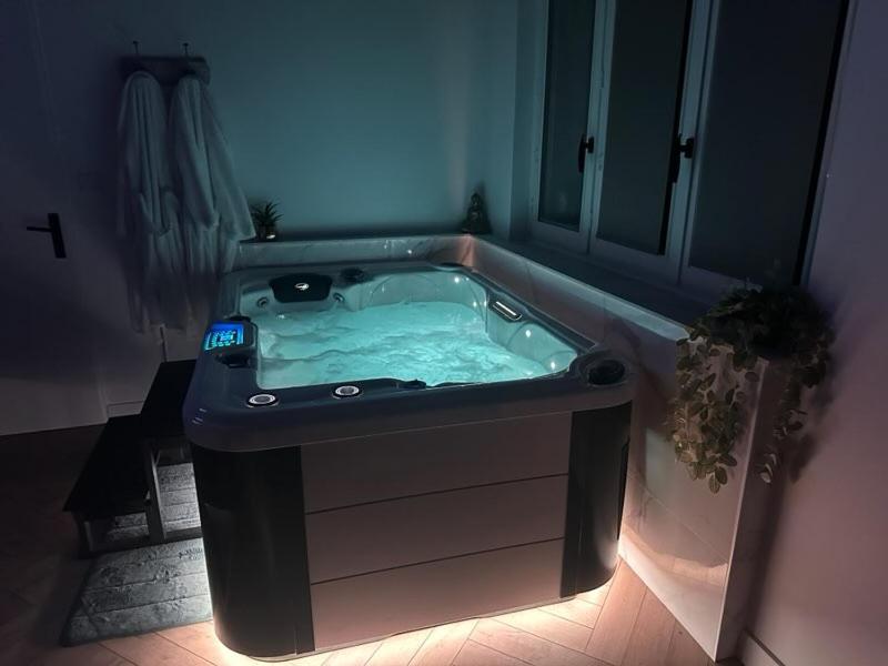 L'Ecrin Dakoté, Sassenay