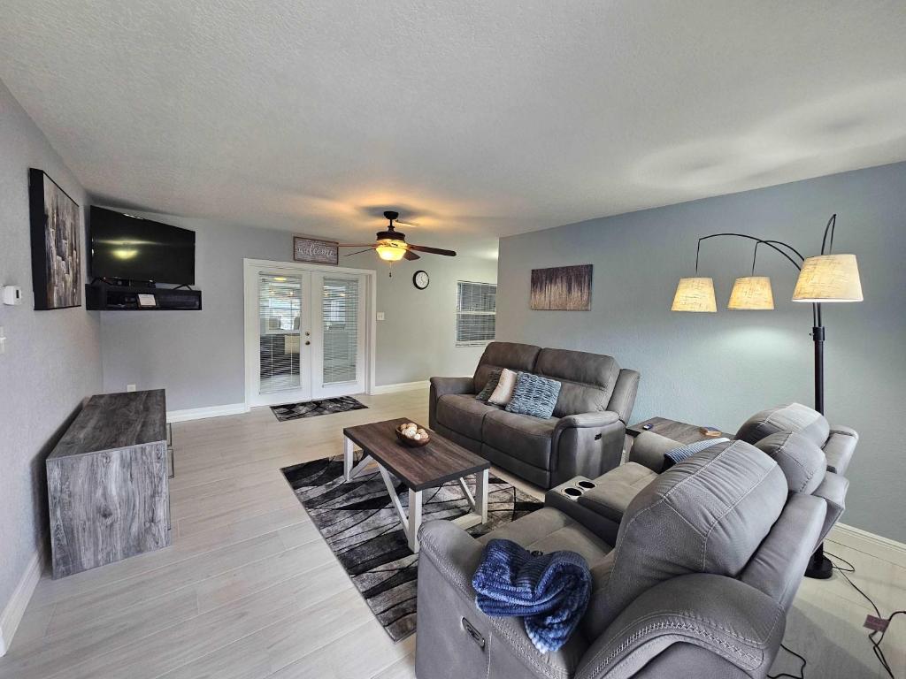 Scenic serenity on the water, Inverness