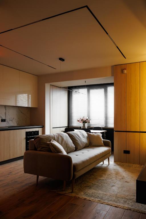 The Orange Nest, Kišiněv