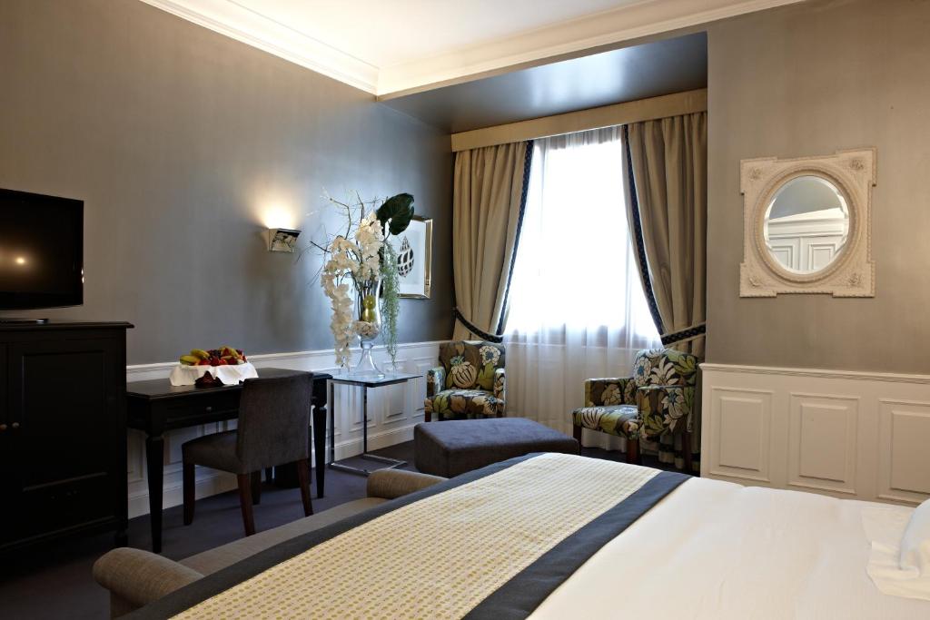 Hotel Carlton — Hotel rooms in Bilbao, Basque Country