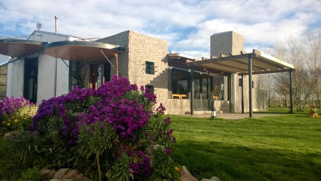 Balcony/terrace, La Calandria Casa de Campo in Puerto Madryn