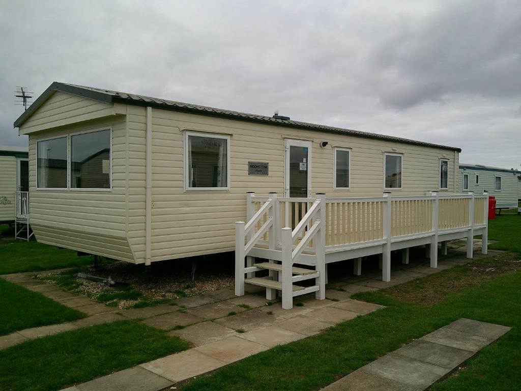 Kingfisher Moonstone 8 Berth Central Heated Close to site entrance, Ingoldmells