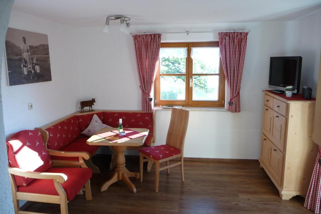 Ferienwohnungen Tannenhäusel - 3