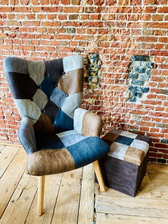Brick 36 Antwerp - Contemporary Flat with Authentic Touch 4