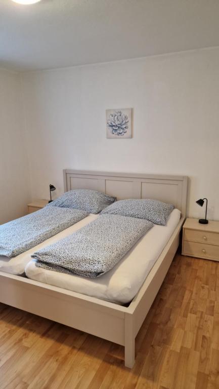 Apartment 11 - 4