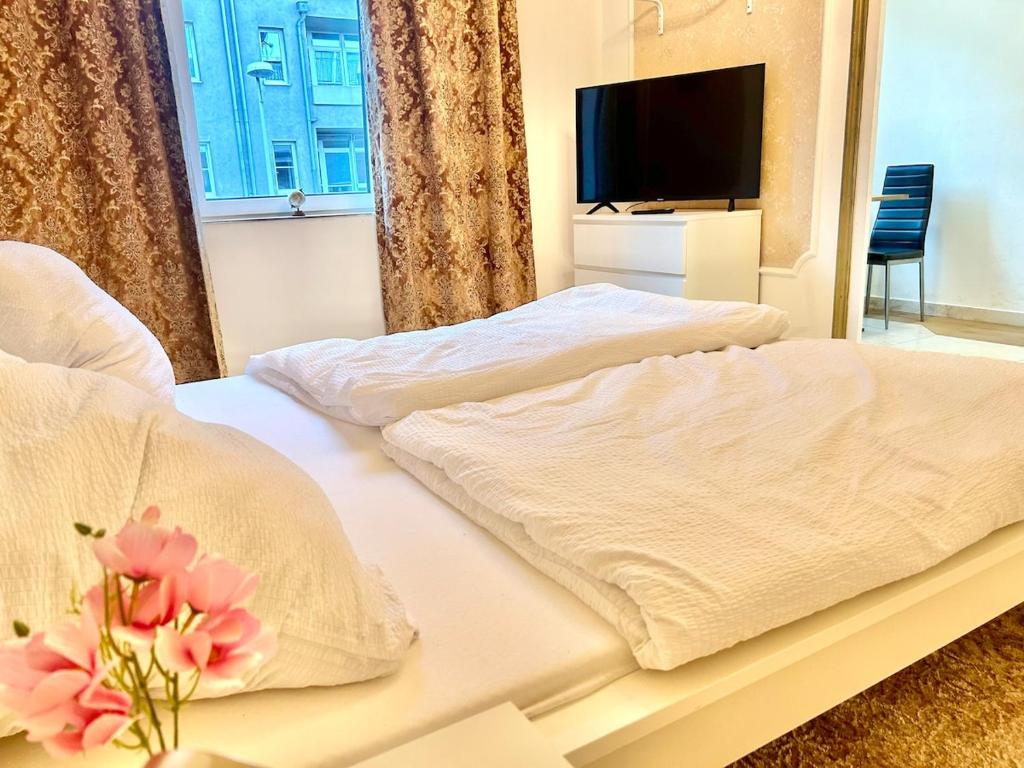 NONOR - Retreat, Linec