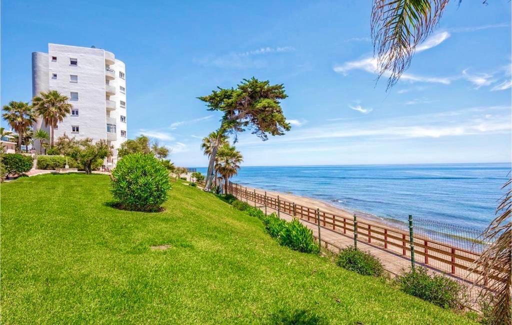 ALGAIDA BEACHFRONT CALAHONDA MIJAS near MARBELLA - 3