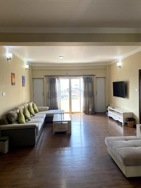 FIKA Apartment 2BHK, Pātan