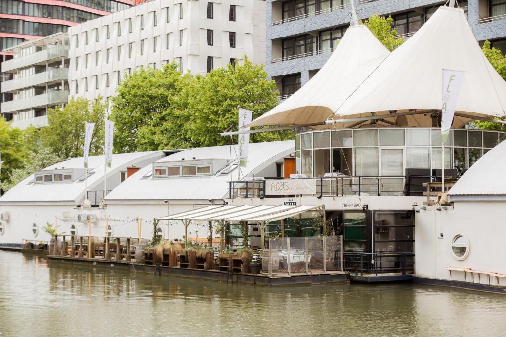 FLOATS by H2OTEL Rotterdam, Rotterdam