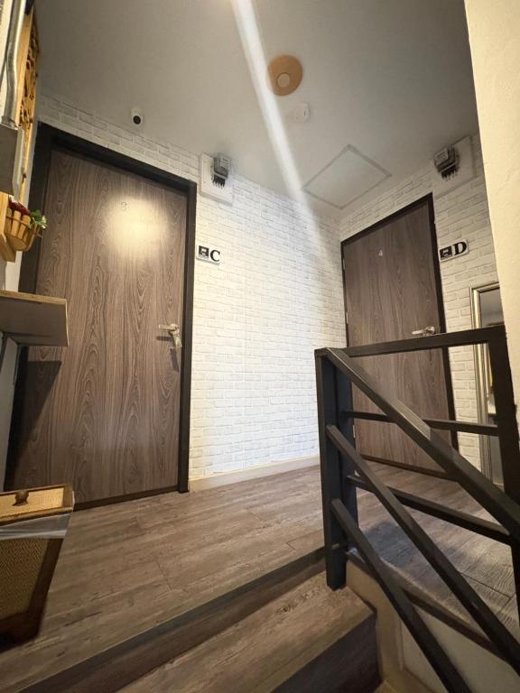 333 MiNi House
