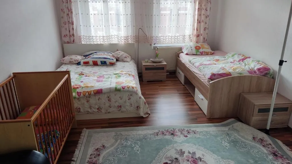 2 Zimmer Wohnung in ruhiger Lage，位于莱比锡的酒店