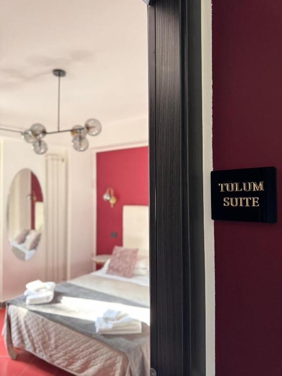 Taorminas Sun Central Boutique Guesthouse & Suites - 5