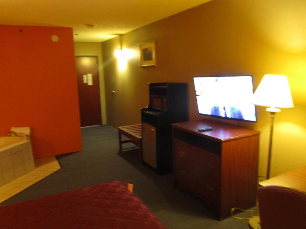 Executive Inn And Suites Wichita Falls Photo 36
