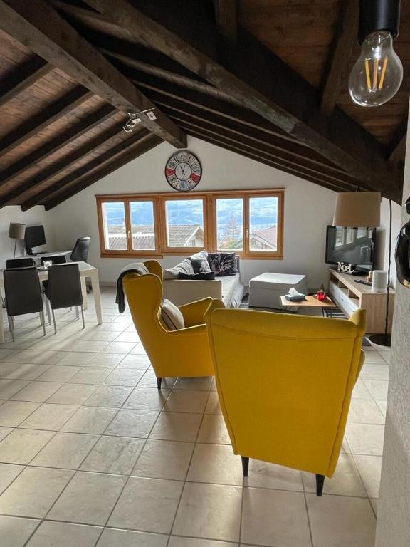 Cosy and quiet private place in Central Valais - 2