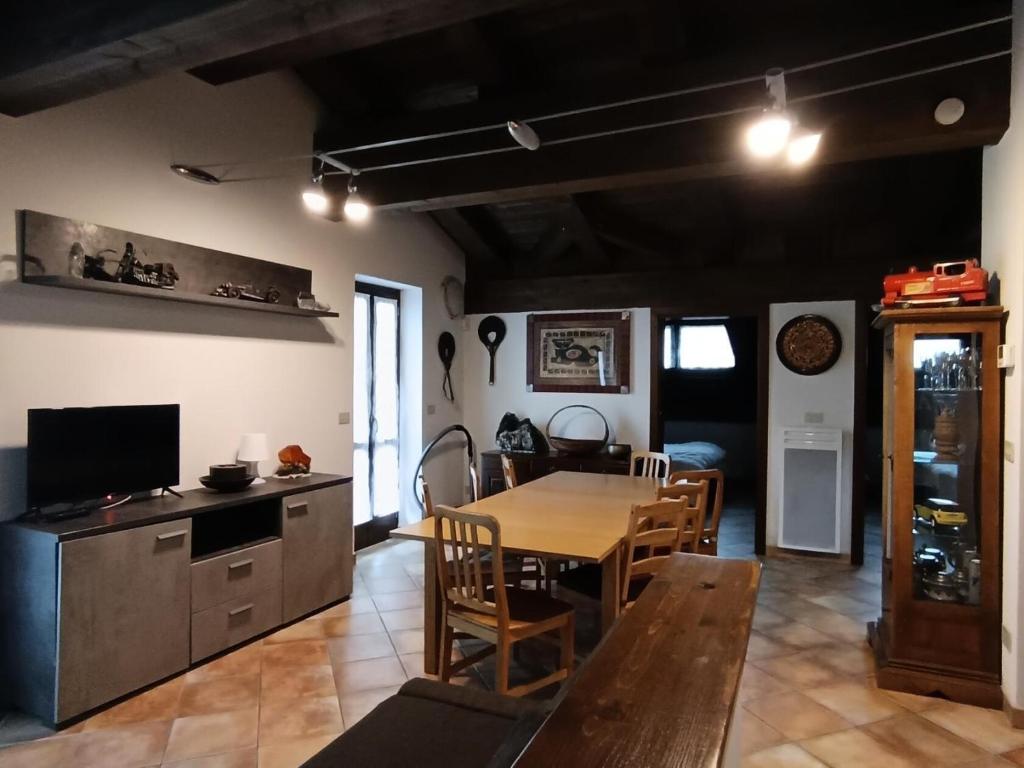 Chalet Carlines - Grand appartement années 70 ! Dans chalet sans parking MAE-3814 - 1