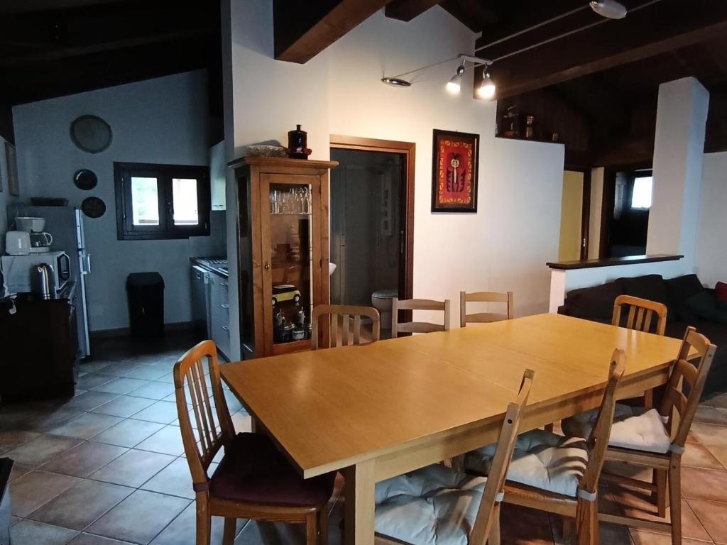 Chalet Carlines - Grand appartement années 70 ! Dans chalet sans parking MAE-3814 - 2