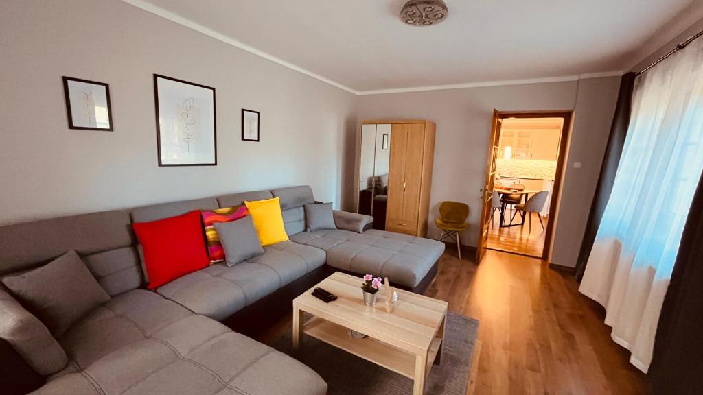 Strigonia Apartman, Ostřihom