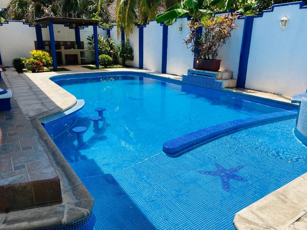 Casa Coral, Puerto San José