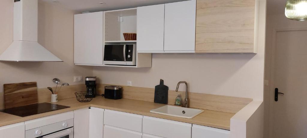 Cozy apartment for 4 people, beach 100m away - 5