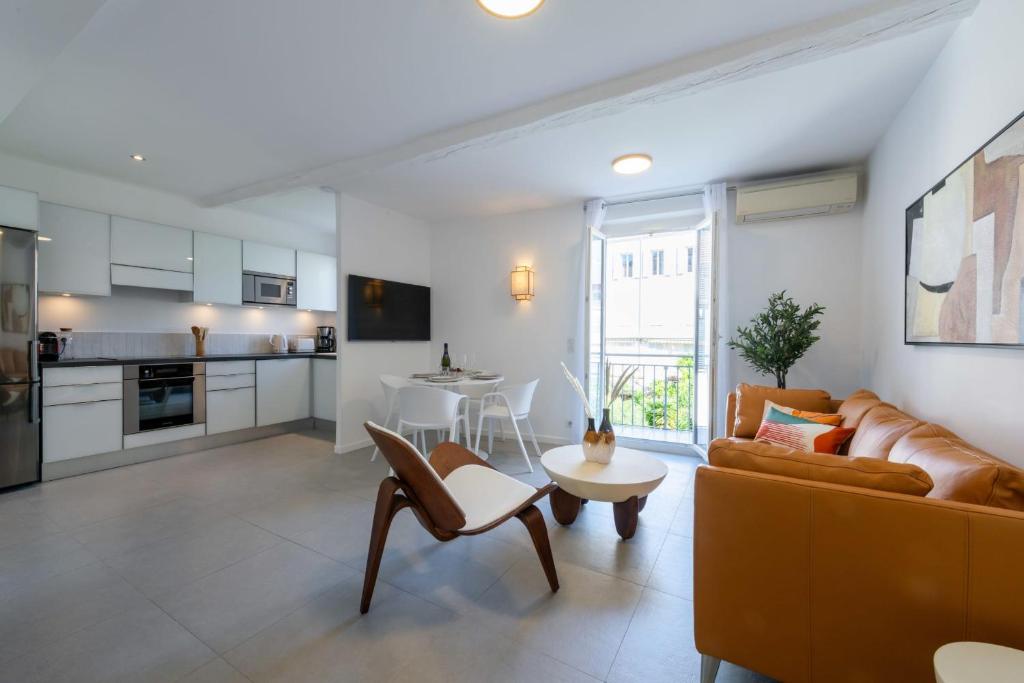 2-Br Apartment Terrace Cannes City Centre - 1