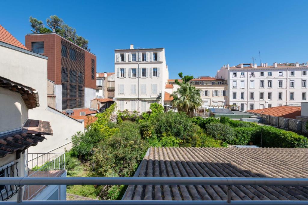 2-Br Apartment Terrace Cannes City Centre - 2