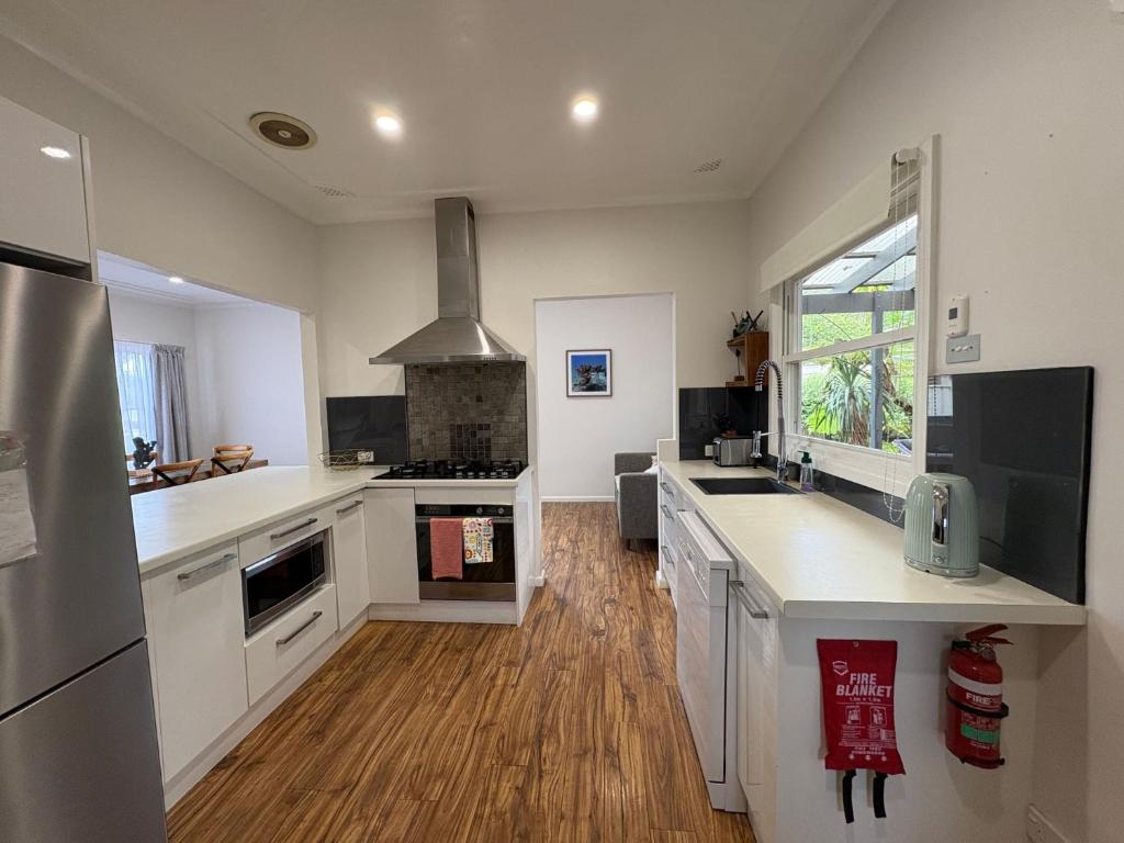 Dusky Whaler - Pet Friendly, Erowal Bay