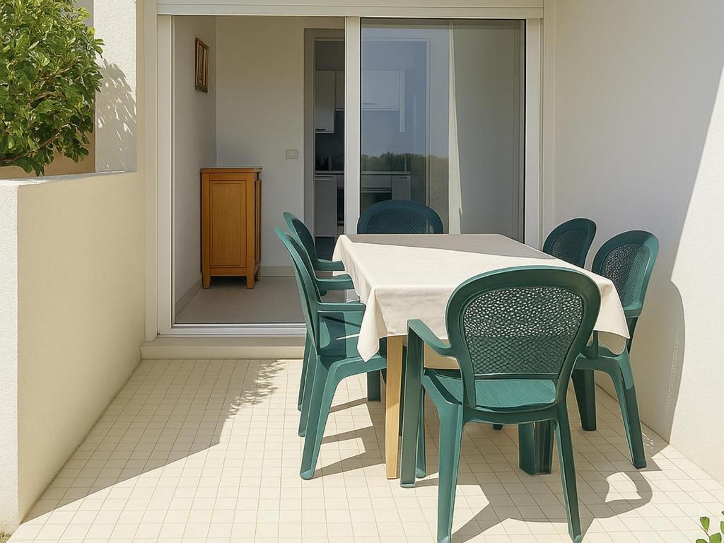 Studio Saint Cyprien à 50m de la plage - FR-1-732-6 - 4